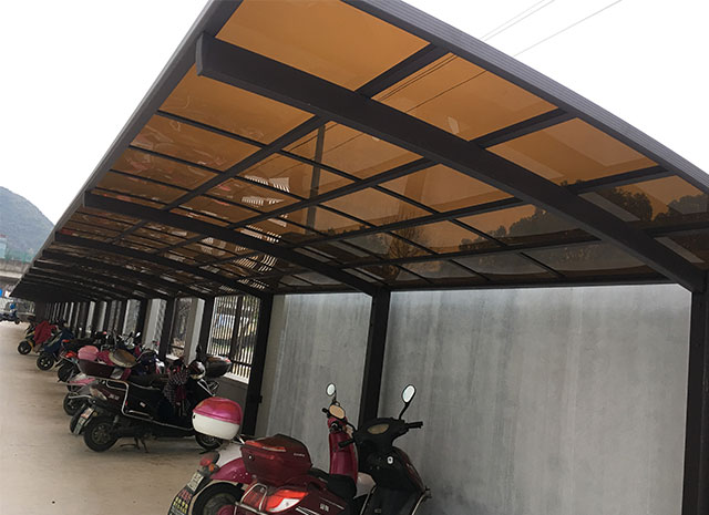 電動(dòng)車車棚